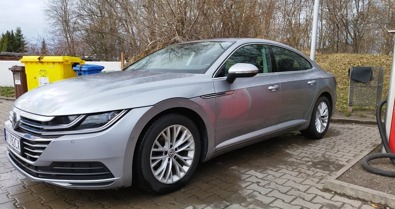Volkswagen Arteon cena 97170 przebieg: 135000, rok produkcji 2018 z Świebodzice małe 137